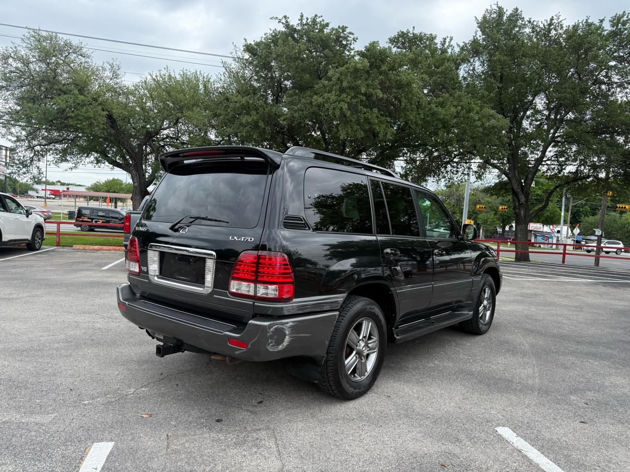 Lexus LX 470 Sport Utility 2007