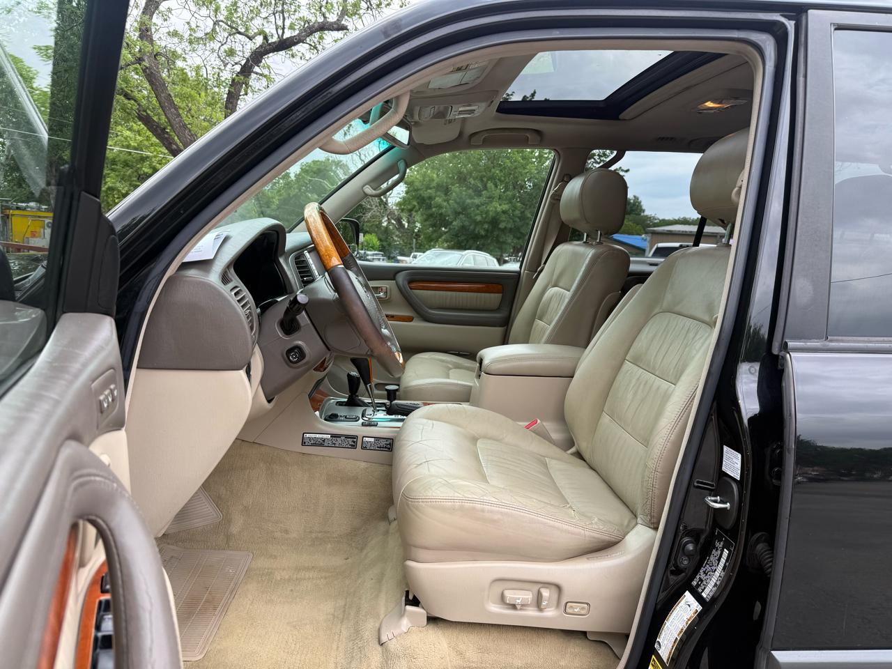 Lexus LX 470 Sport Utility 2007