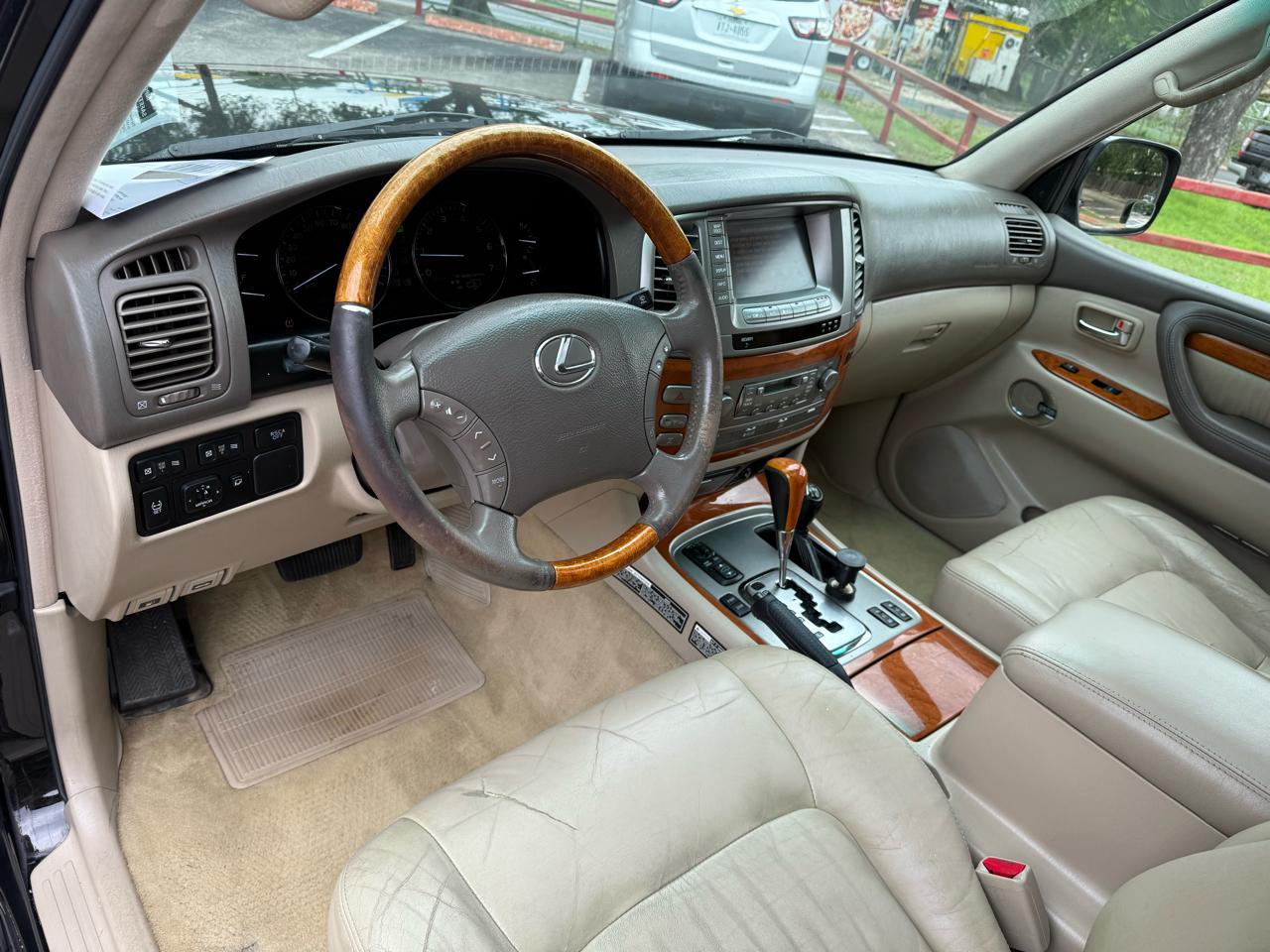 Lexus LX 470 Sport Utility 2007