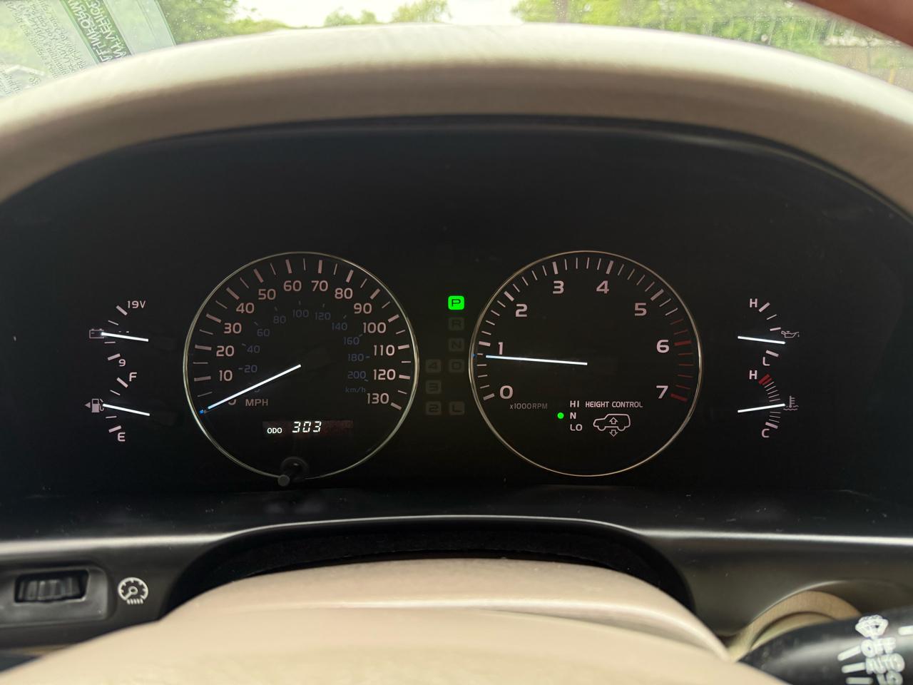 Lexus LX 470 Sport Utility 2007