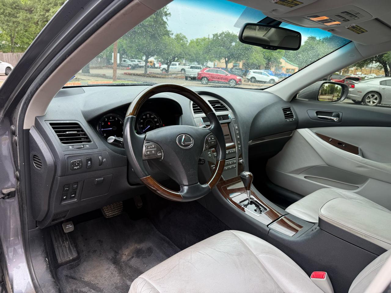 Lexus ES 350 Sedan 2012