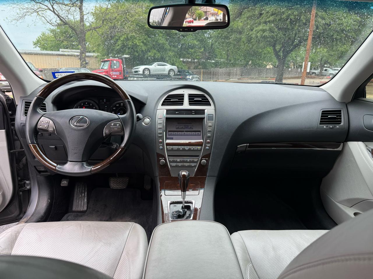 Lexus ES 350 Sedan 2012