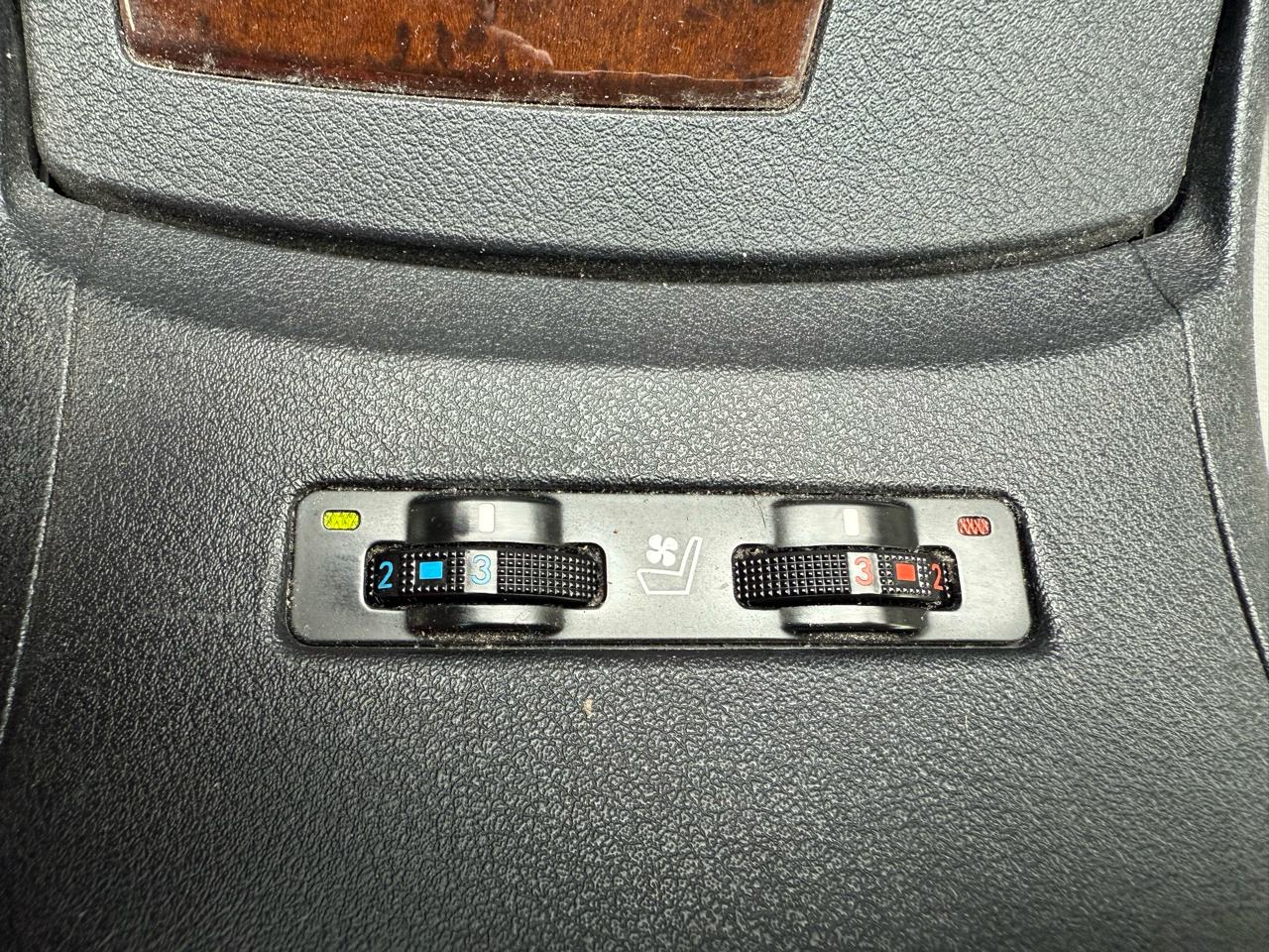 Lexus ES 350 Sedan 2012