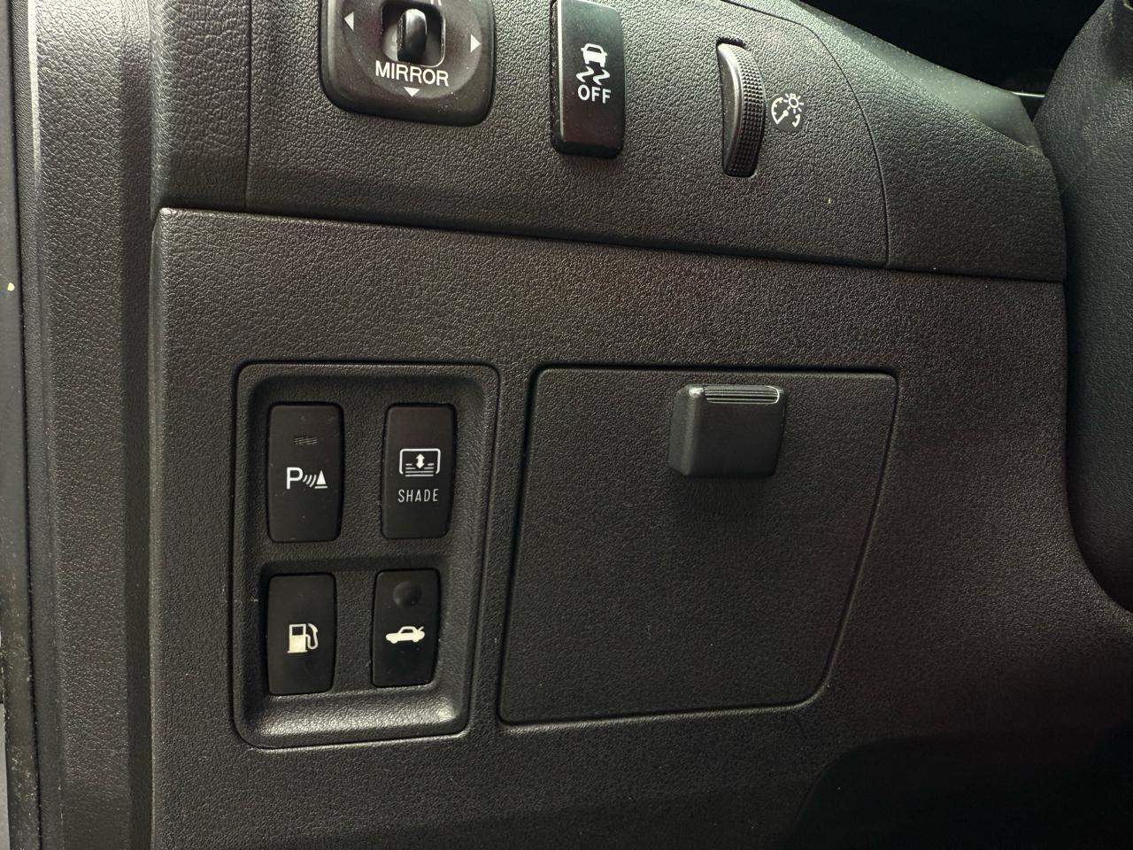 Lexus ES 350 Sedan 2012