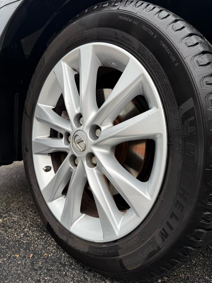 Lexus ES 350 Sedan 2012