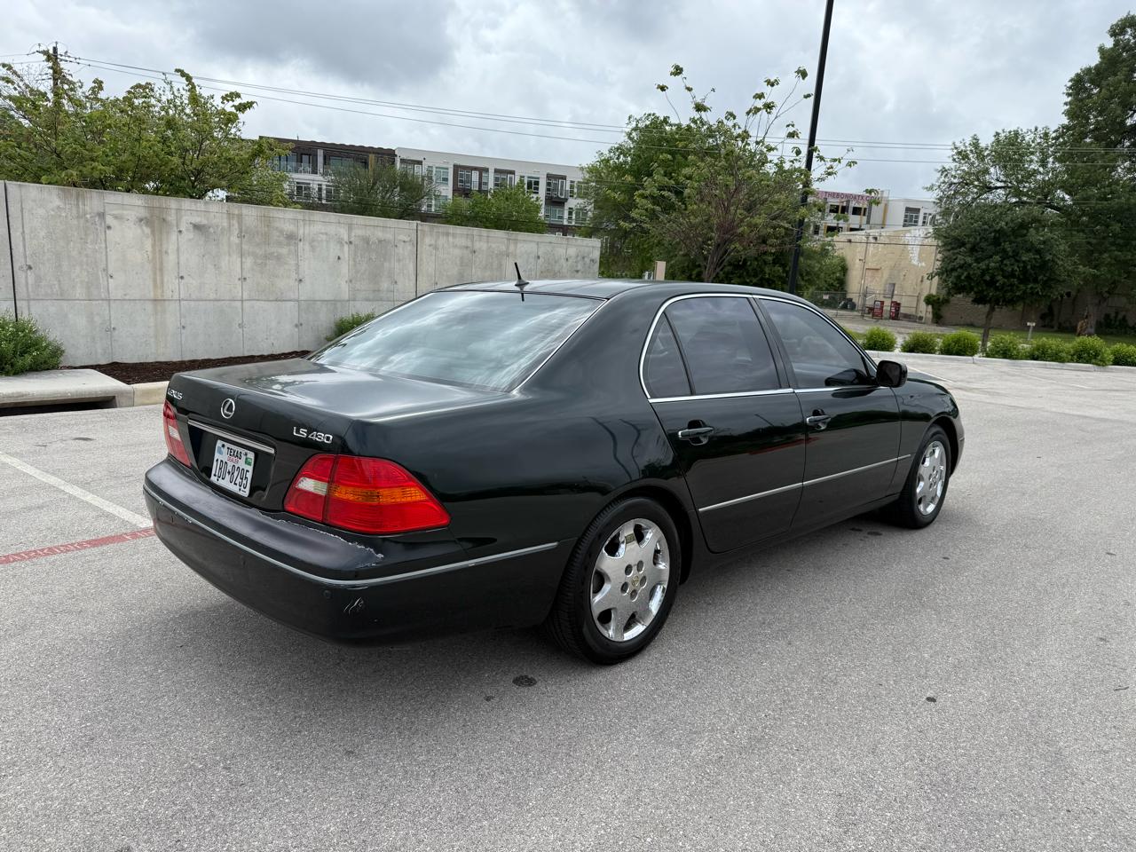 Lexus LS 430 Sedan 2001