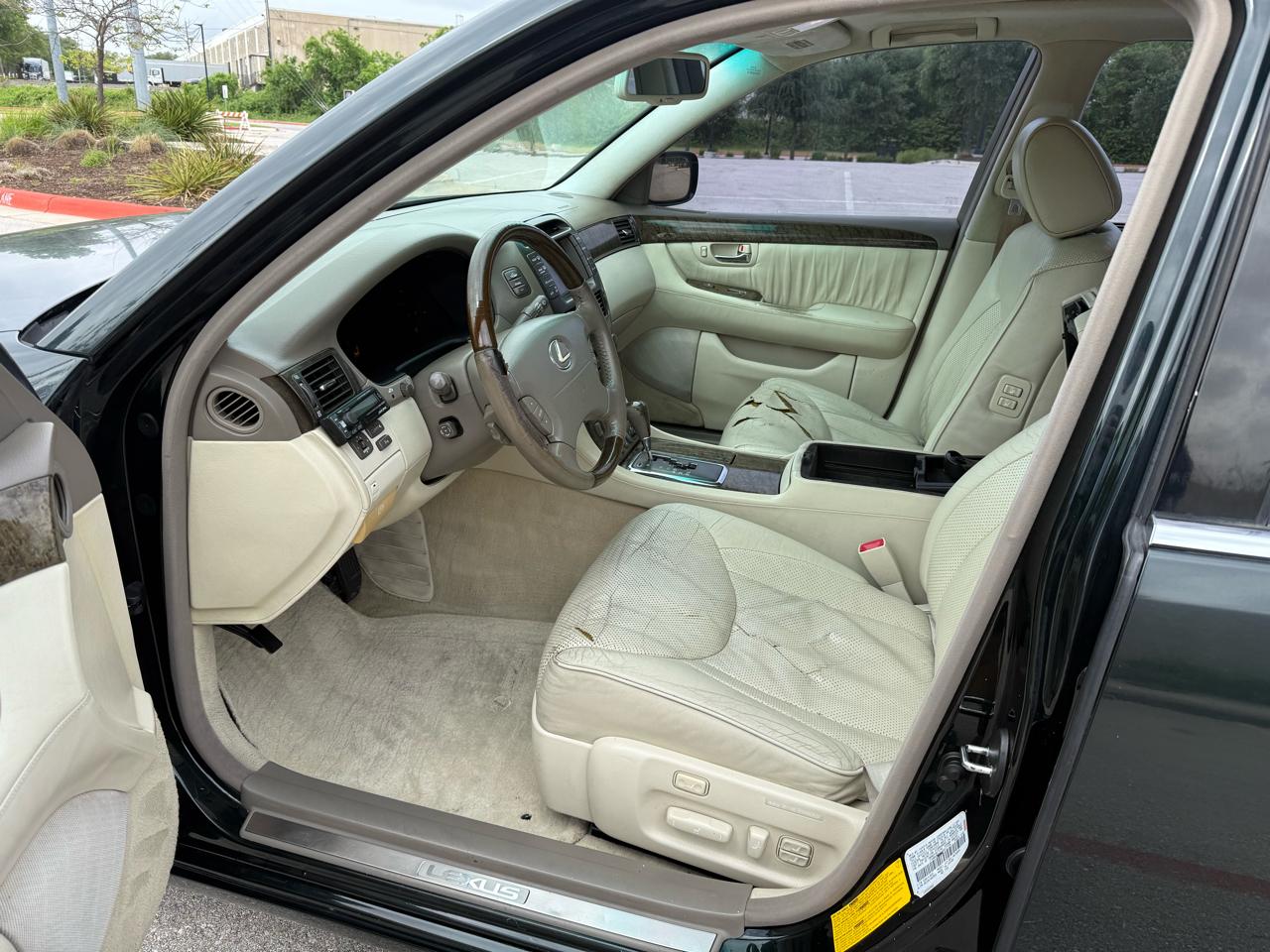 Lexus LS 430 Sedan 2001