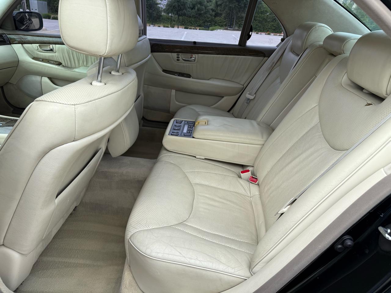 Lexus LS 430 Sedan 2001