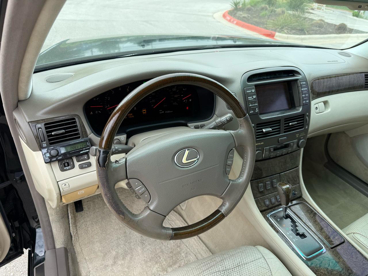 Lexus LS 430 Sedan 2001