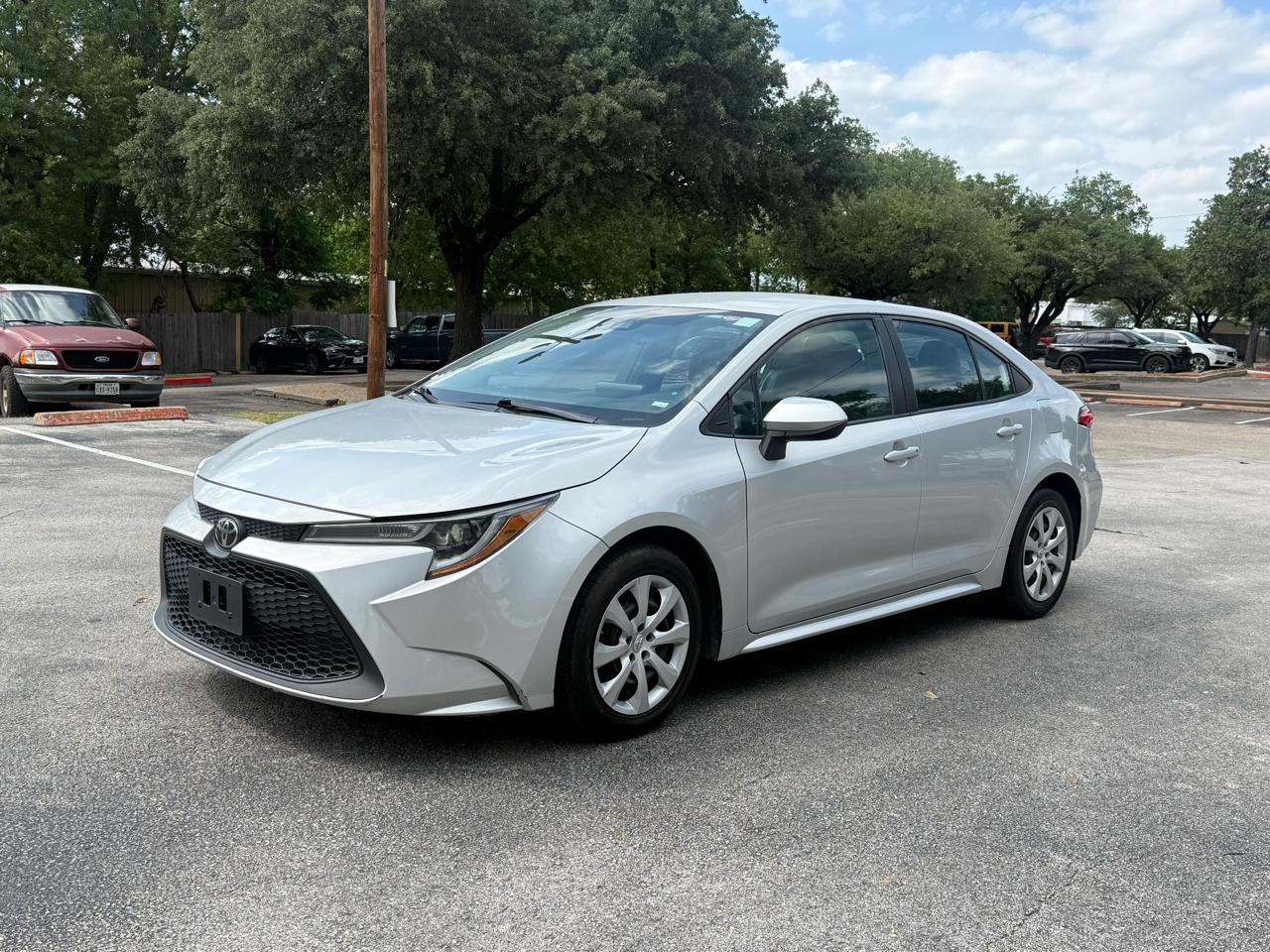 Toyota Corolla LE 2022