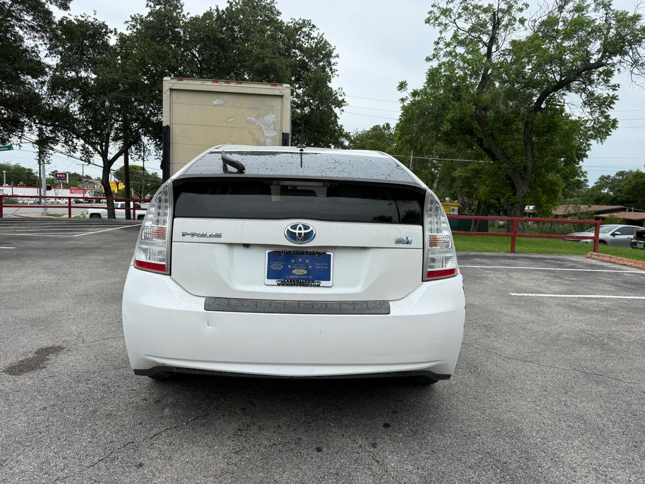 Toyota Prius Prius V 2010