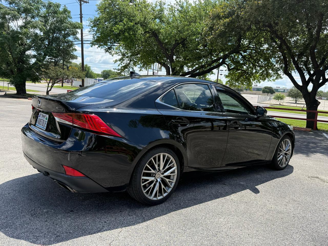 Lexus IS 200t 2017