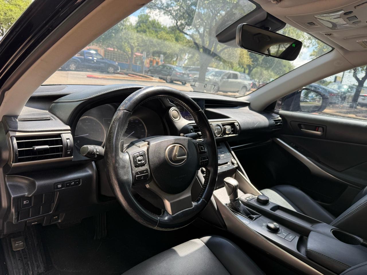 Lexus IS 200t 2017
