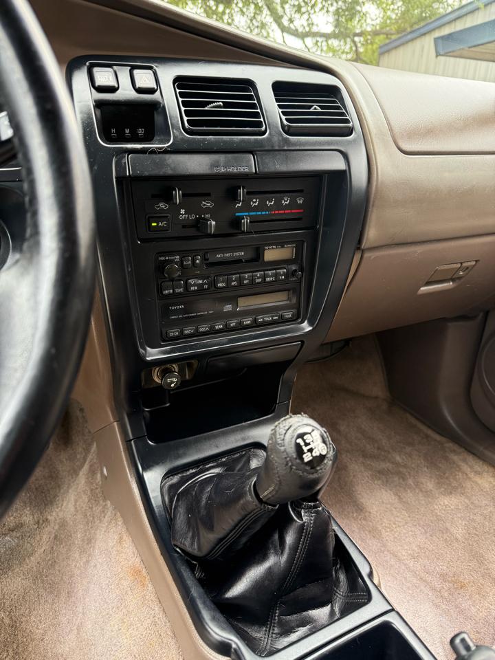 Toyota 4Runner SR5 4WD 1997