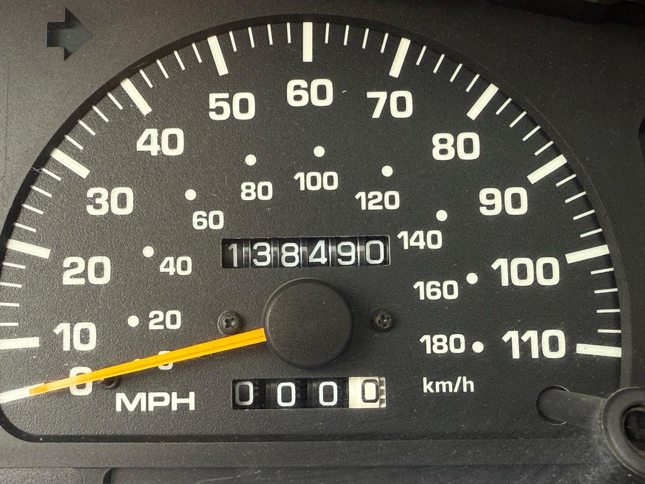 Toyota 4Runner SR5 4WD 1997