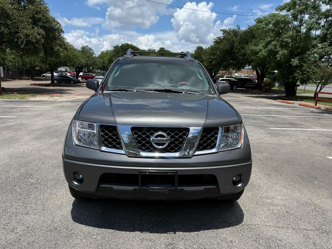 Nissan Frontier SE Crew Cab 2WD 2005