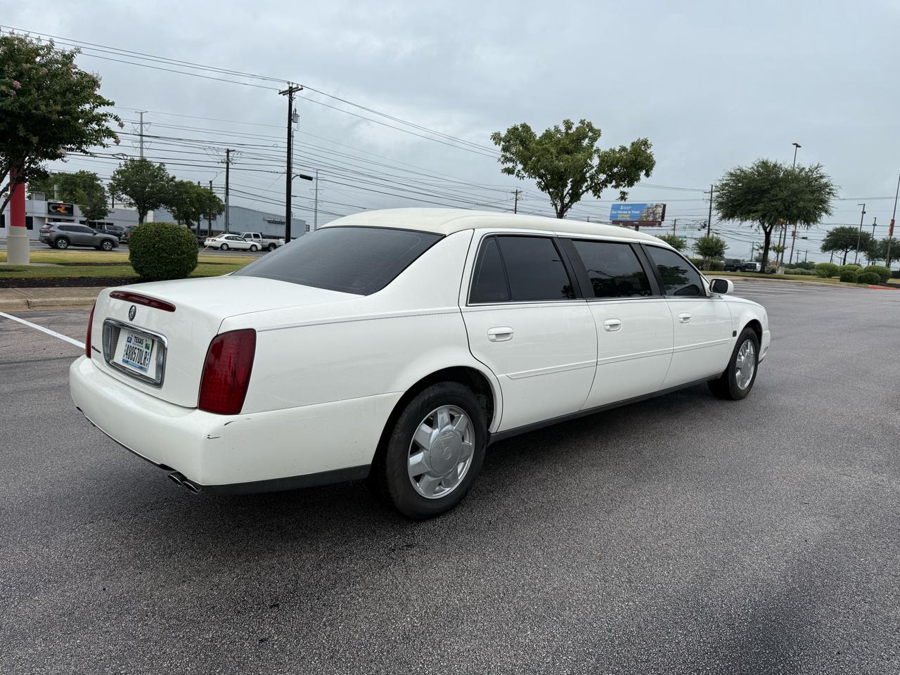 Cadillac Krystal Koach Base FWD 2001