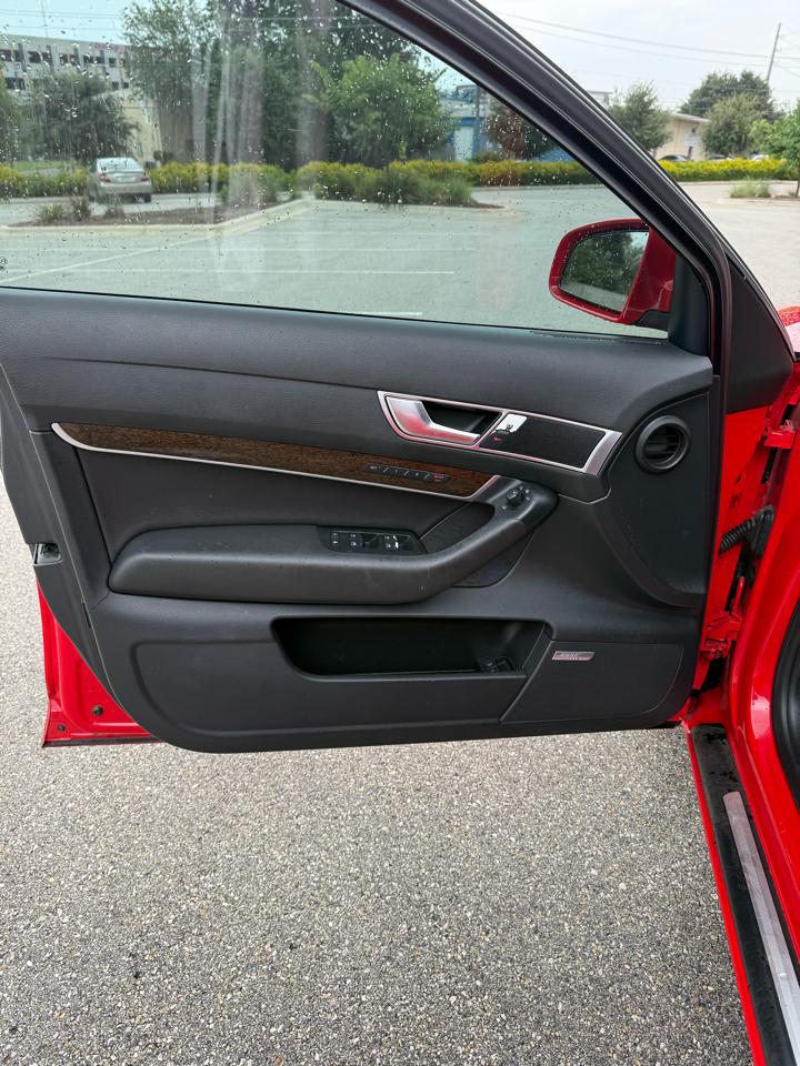 Audi A6 3.2 with Tiptronic 2006