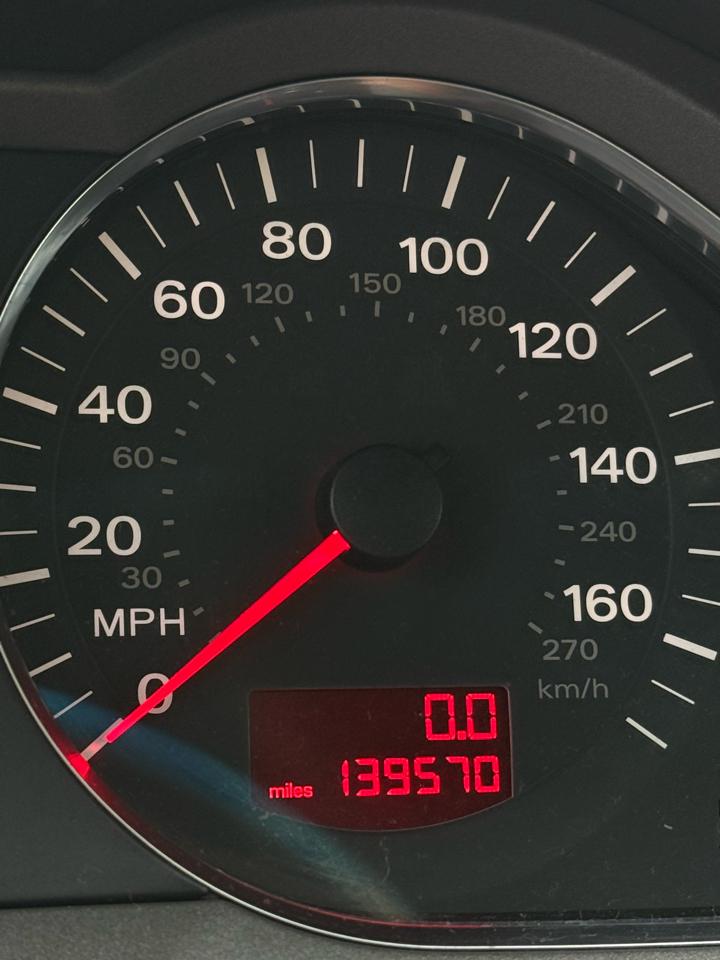 Audi A6 3.2 with Tiptronic 2006