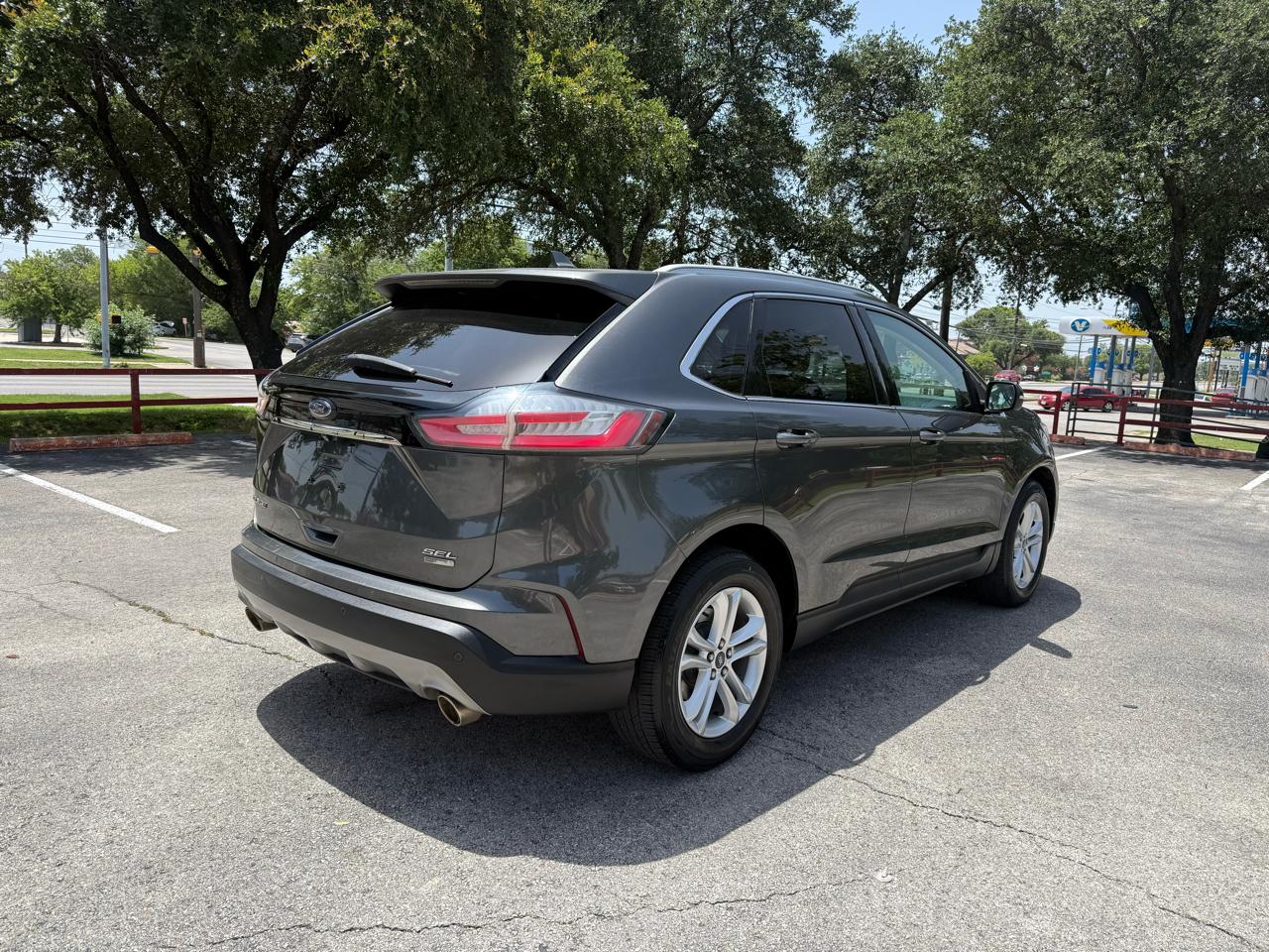 Ford Edge SEL FWD 2019