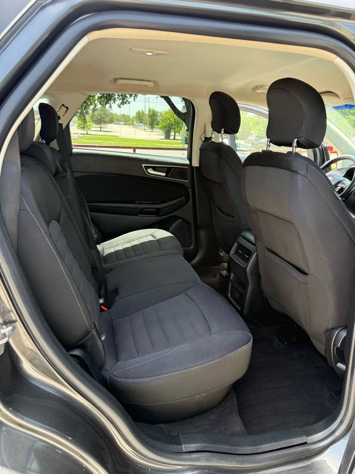 Ford Edge SEL FWD 2019