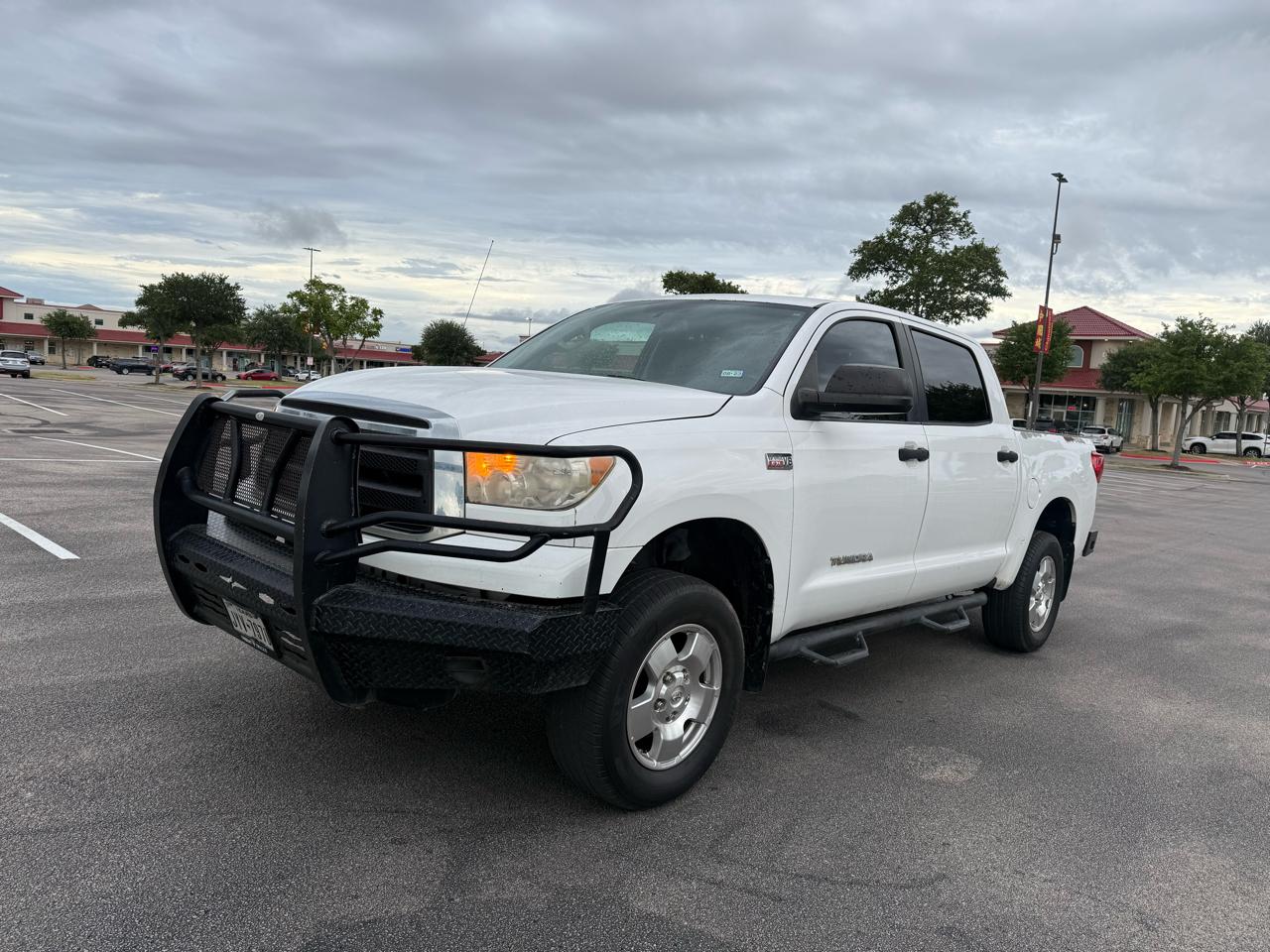 Toyota Tundra 5.7L V8 4WD 2012