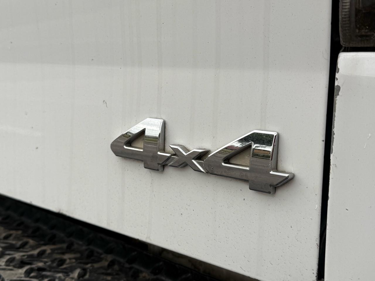Toyota Tundra 5.7L V8 4WD 2012