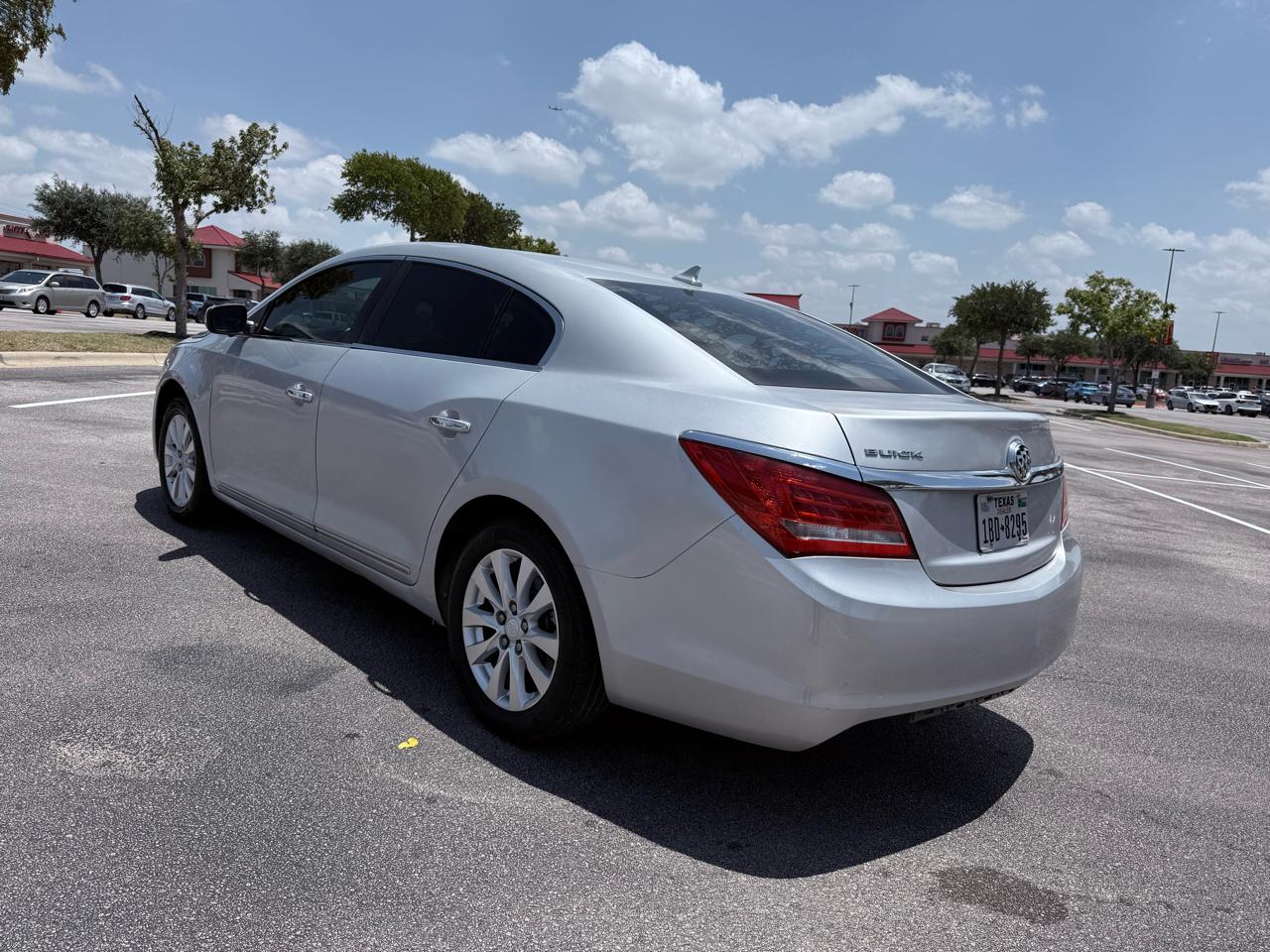 Buick LaCrosse Base 2014