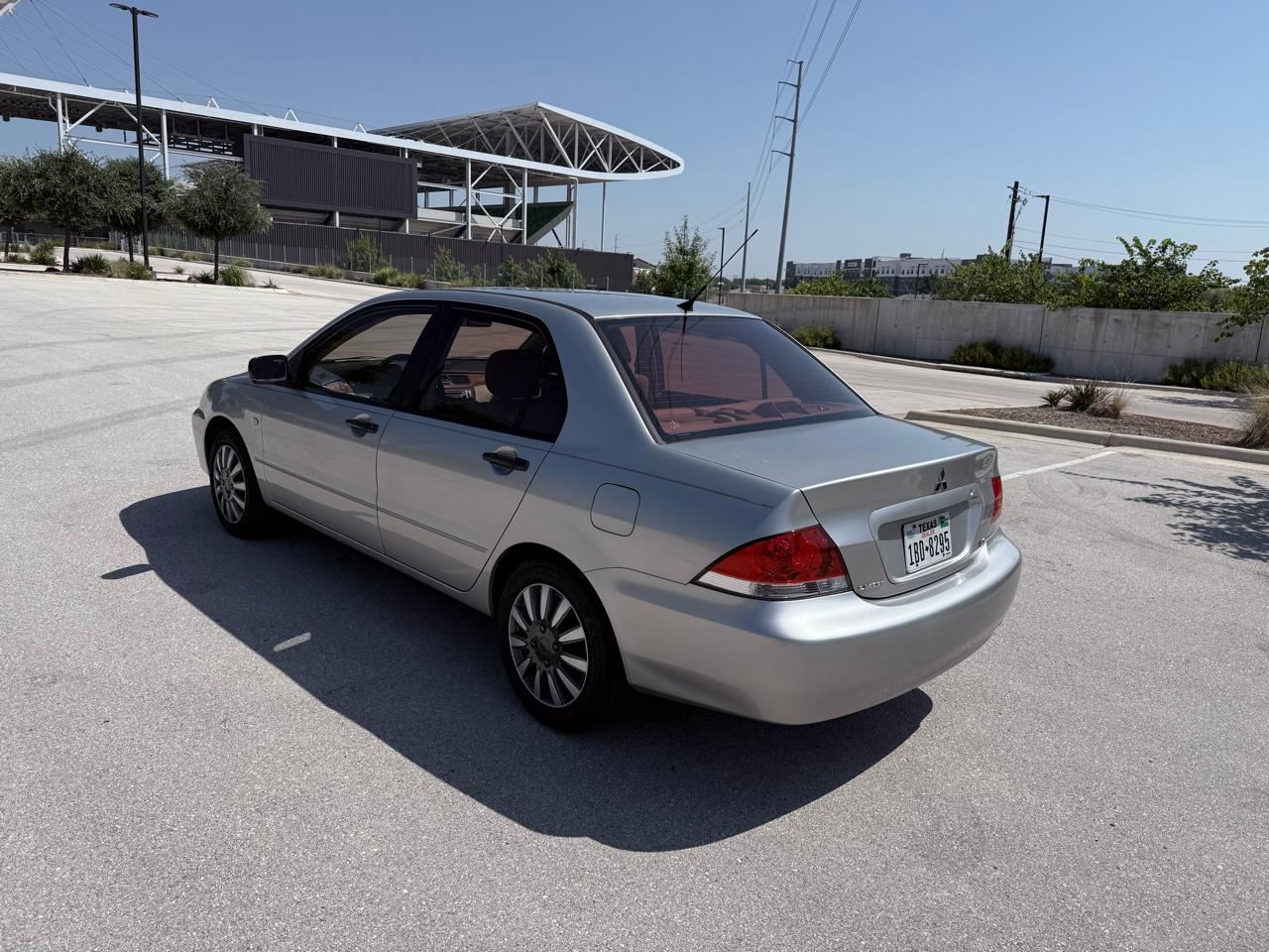 Mitsubishi Lancer ES 2006