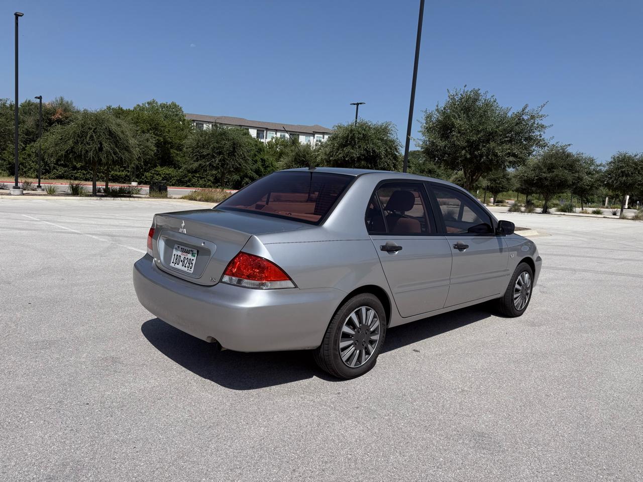 Mitsubishi Lancer ES 2006