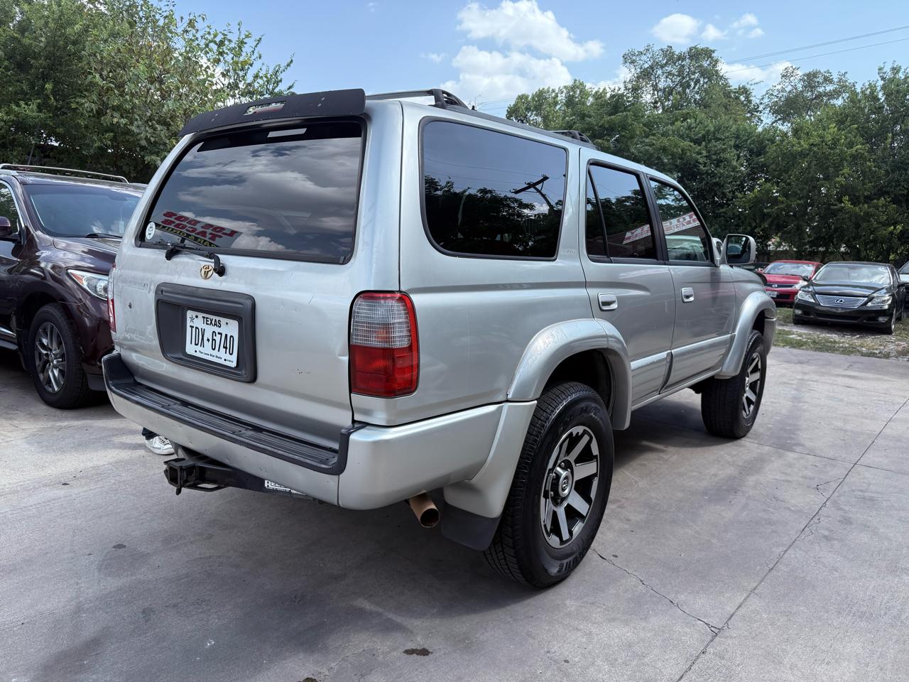 Toyota 4Runner Limited 4WD 1999