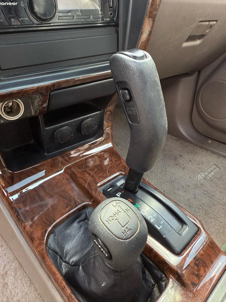 Toyota 4Runner Limited 4WD 1999