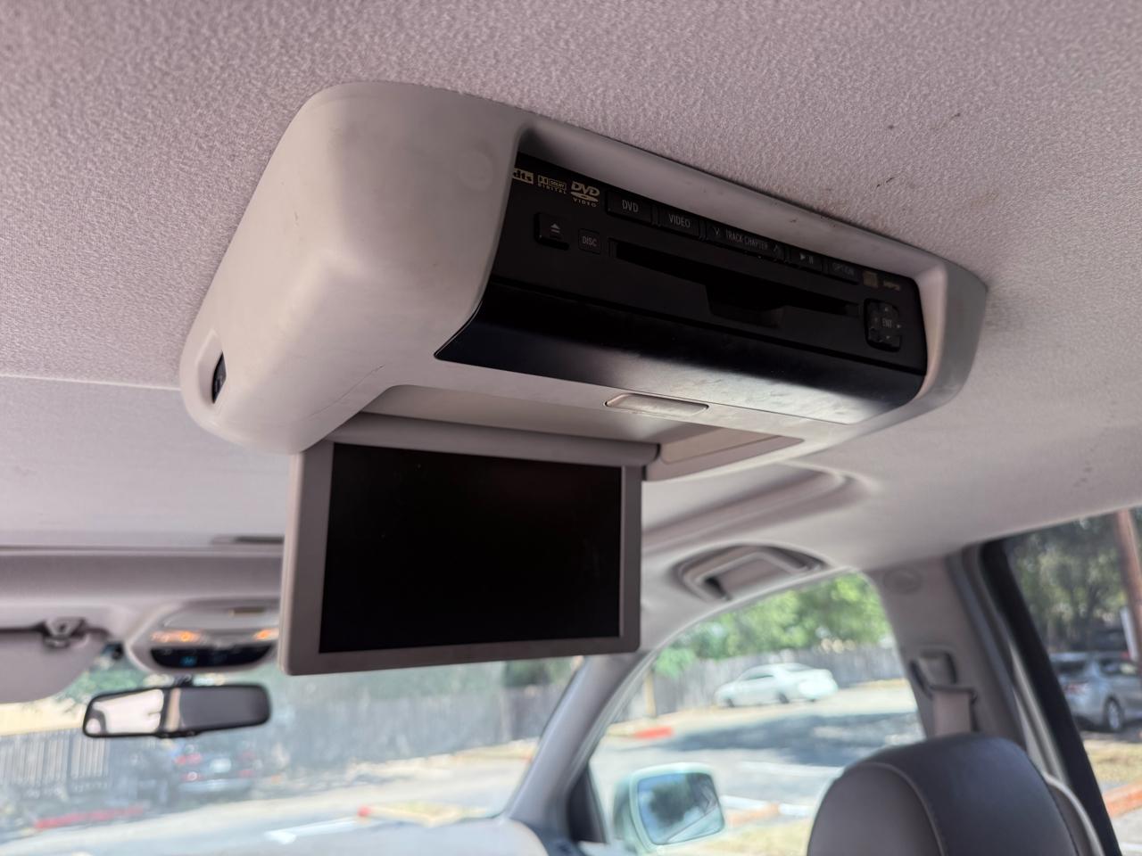 Toyota Sienna XLE Limited FWD 2008