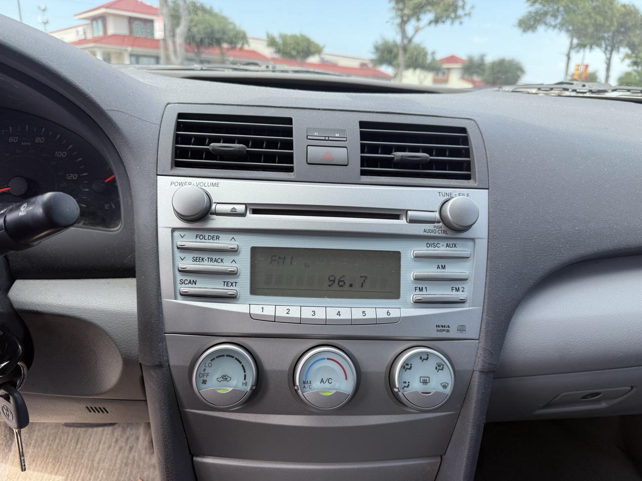 Toyota Camry 4dr Sdn I4 Auto (Natl) 2009