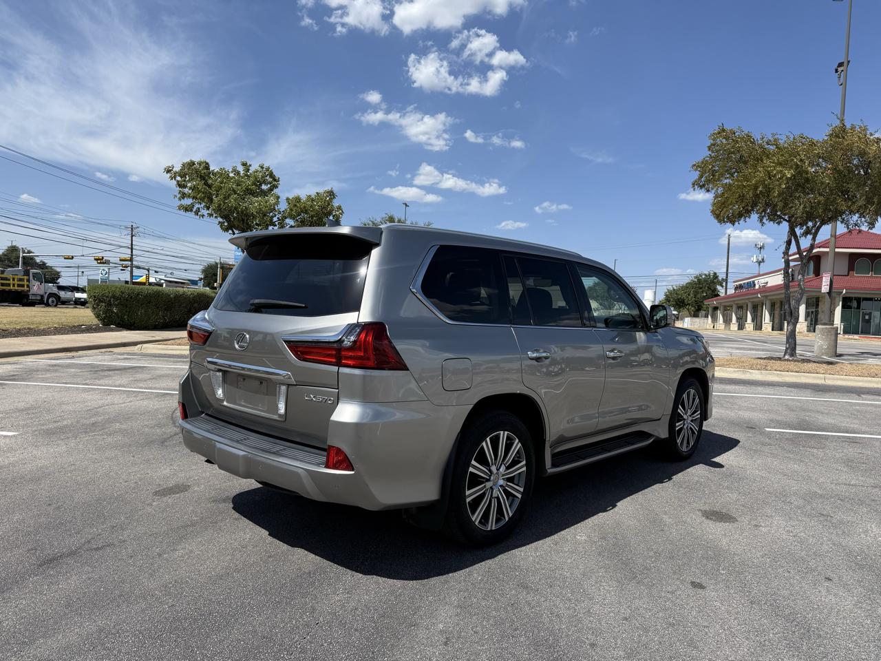 Lexus LX 570 Sport Utility 2016