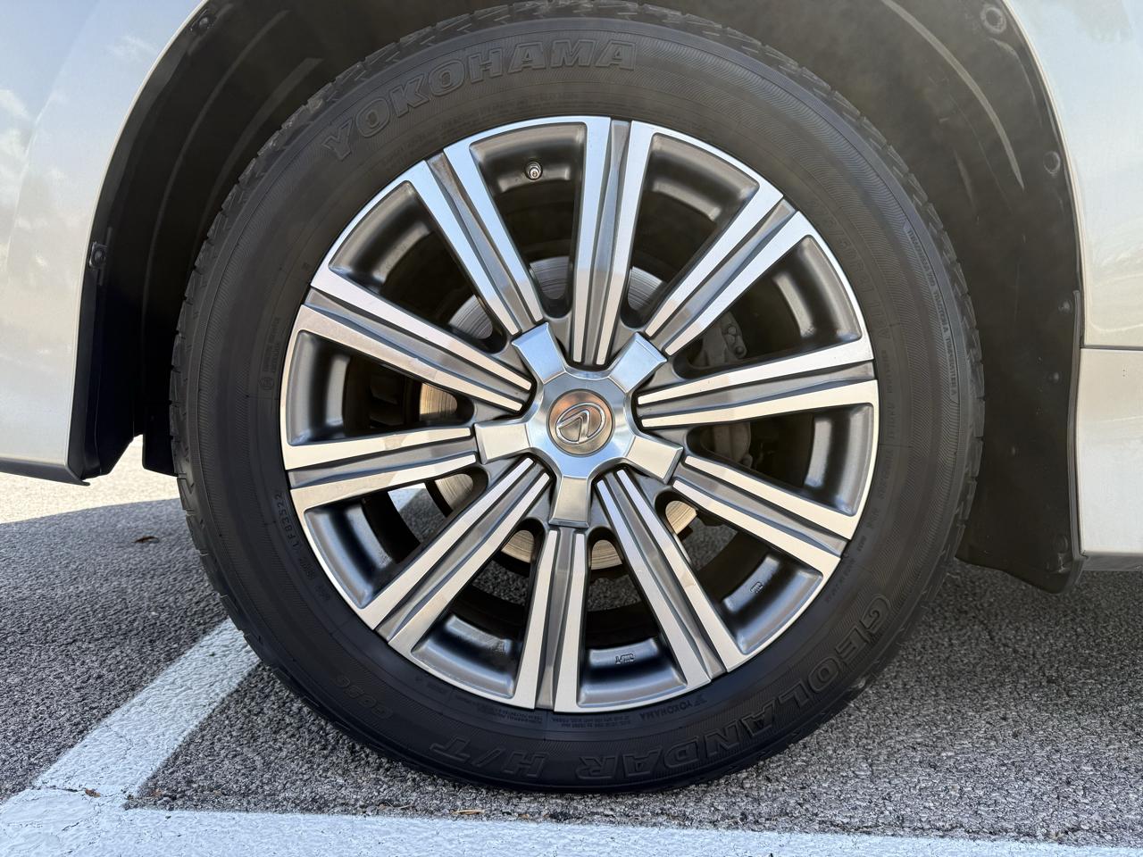 Lexus LX 570 Sport Utility 2016