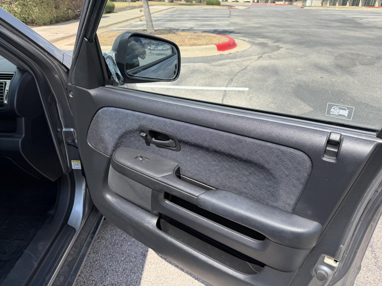 Honda CR-V LX 4WD AT 2005
