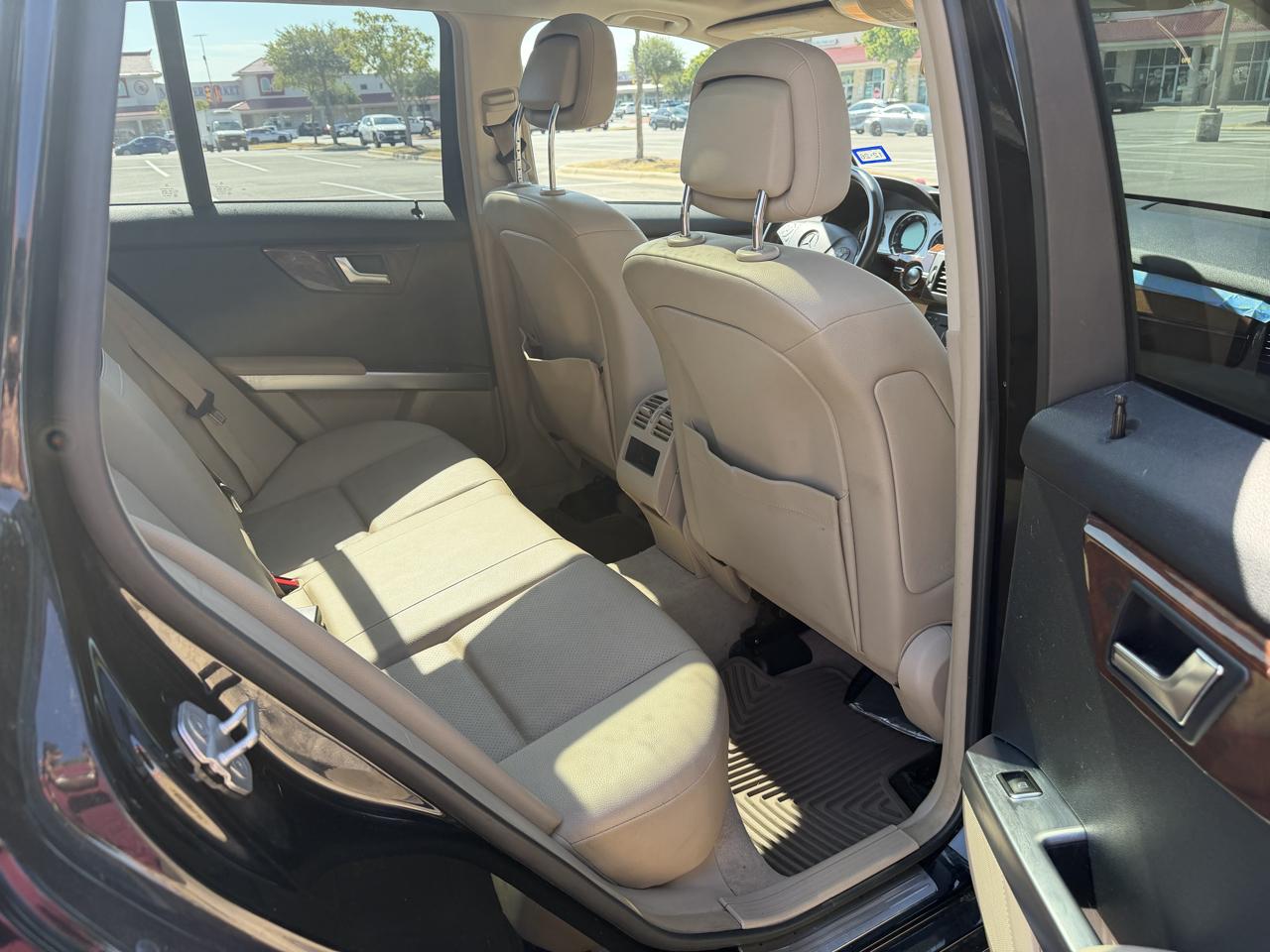 Mercedes-Benz GLK-Class GLK350 2012