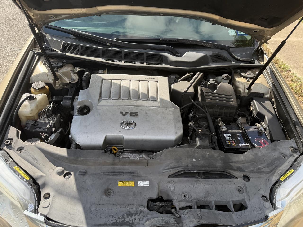 Toyota Avalon Base 2011