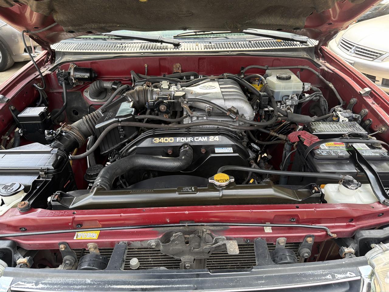 Toyota 4Runner SR5 4WD 2001