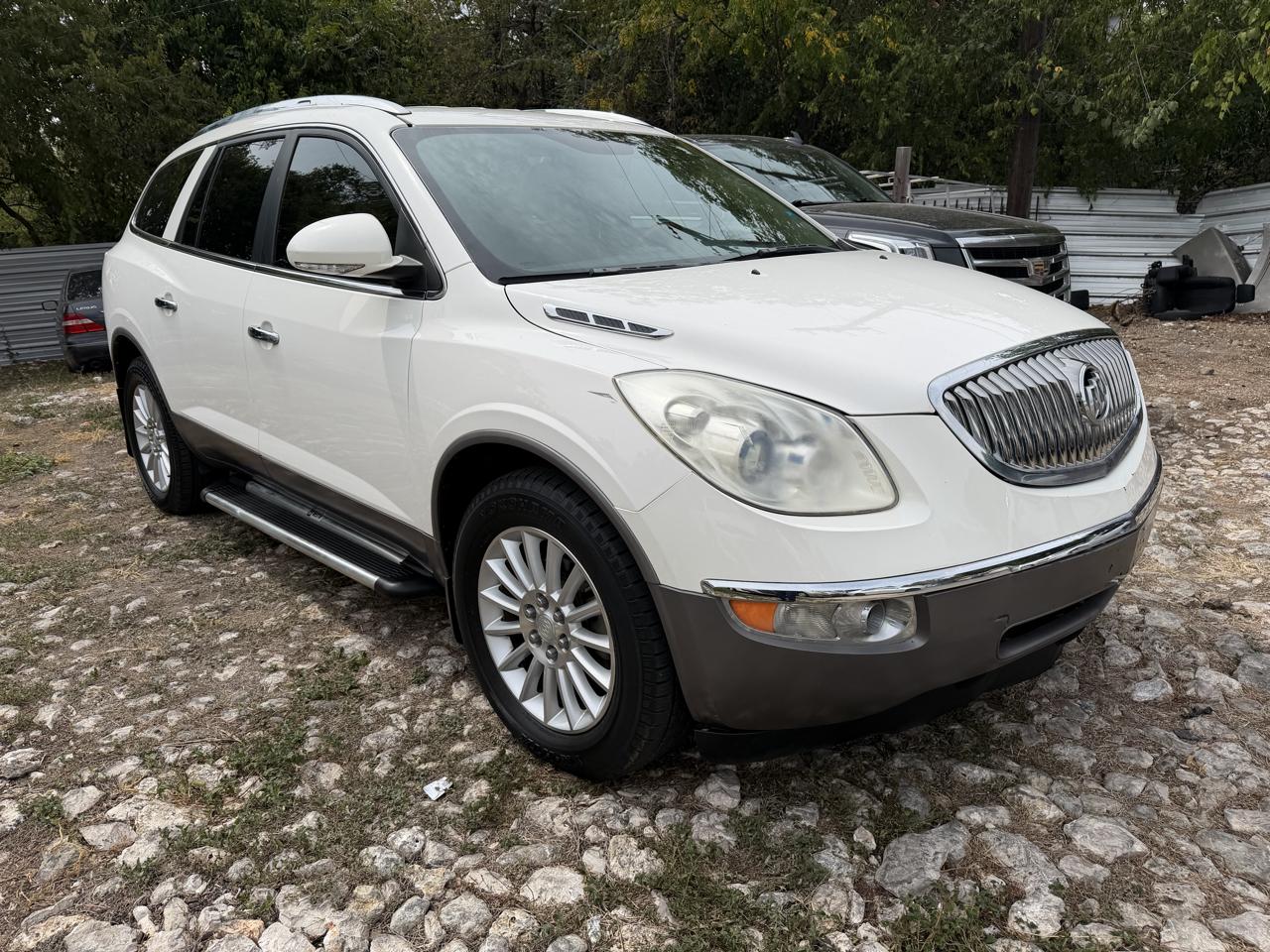 Buick Enclave CX FWD 2011