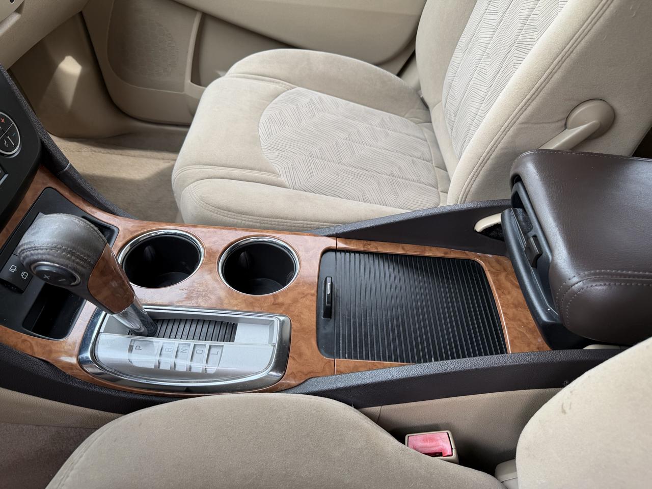 Buick Enclave CX FWD 2011