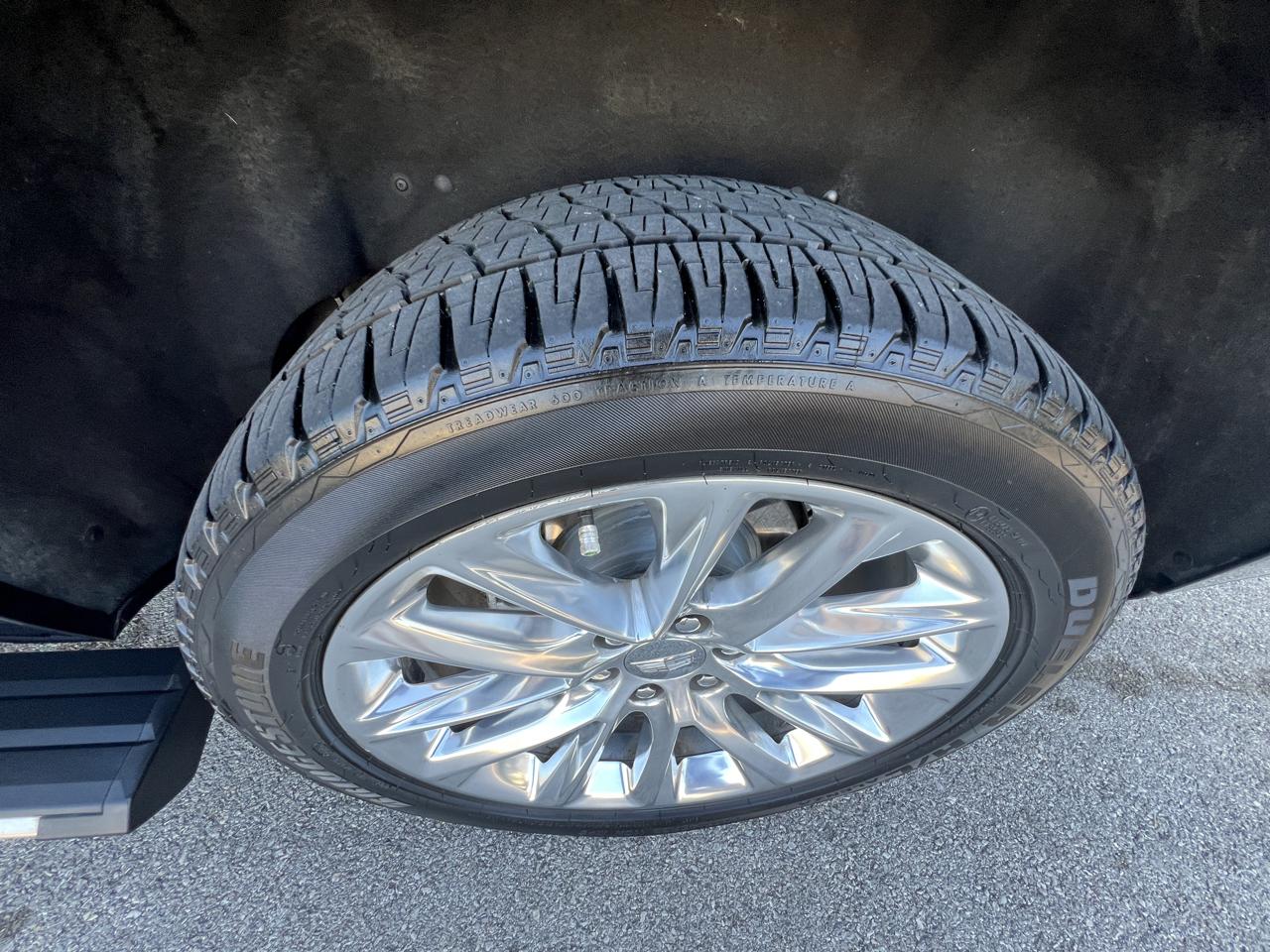 Cadillac Escalade ESV 2WD Premium 2020
