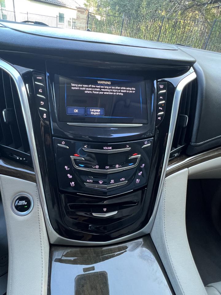 Cadillac Escalade ESV 2WD Premium 2020