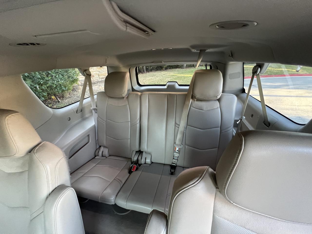 Cadillac Escalade ESV 2WD Premium 2020