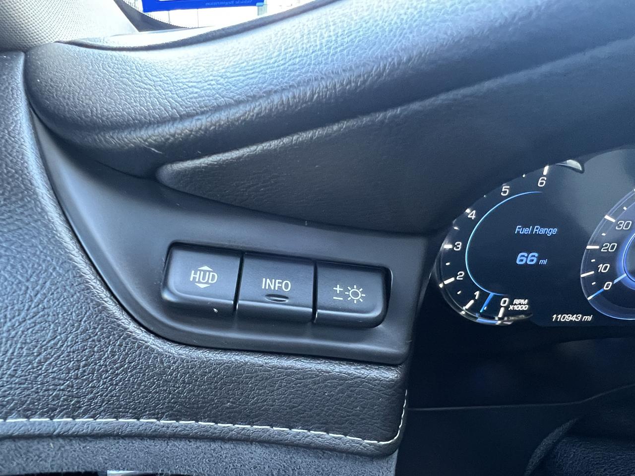 Cadillac Escalade ESV 2WD Premium 2020