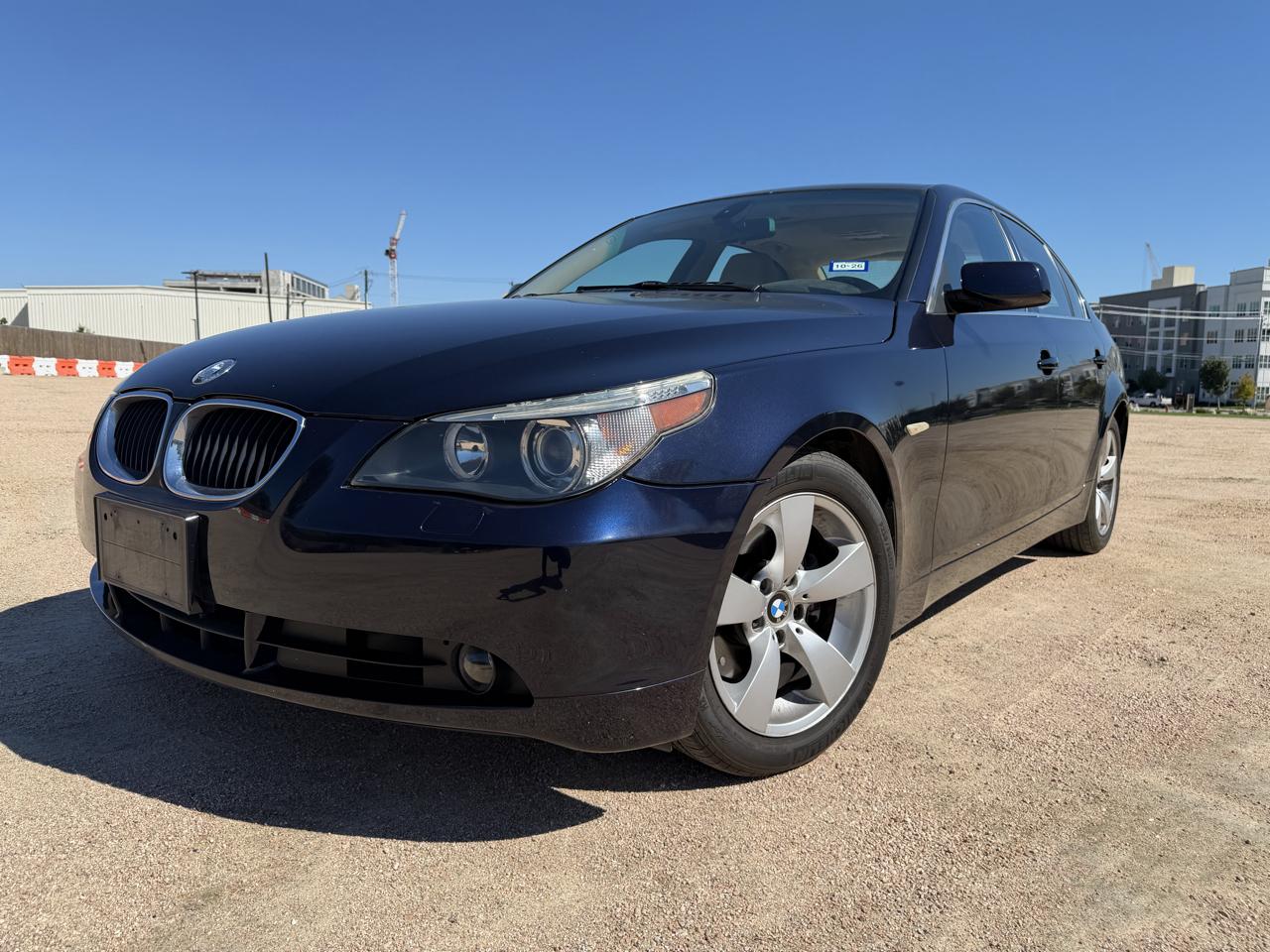 BMW 525i photo 2
