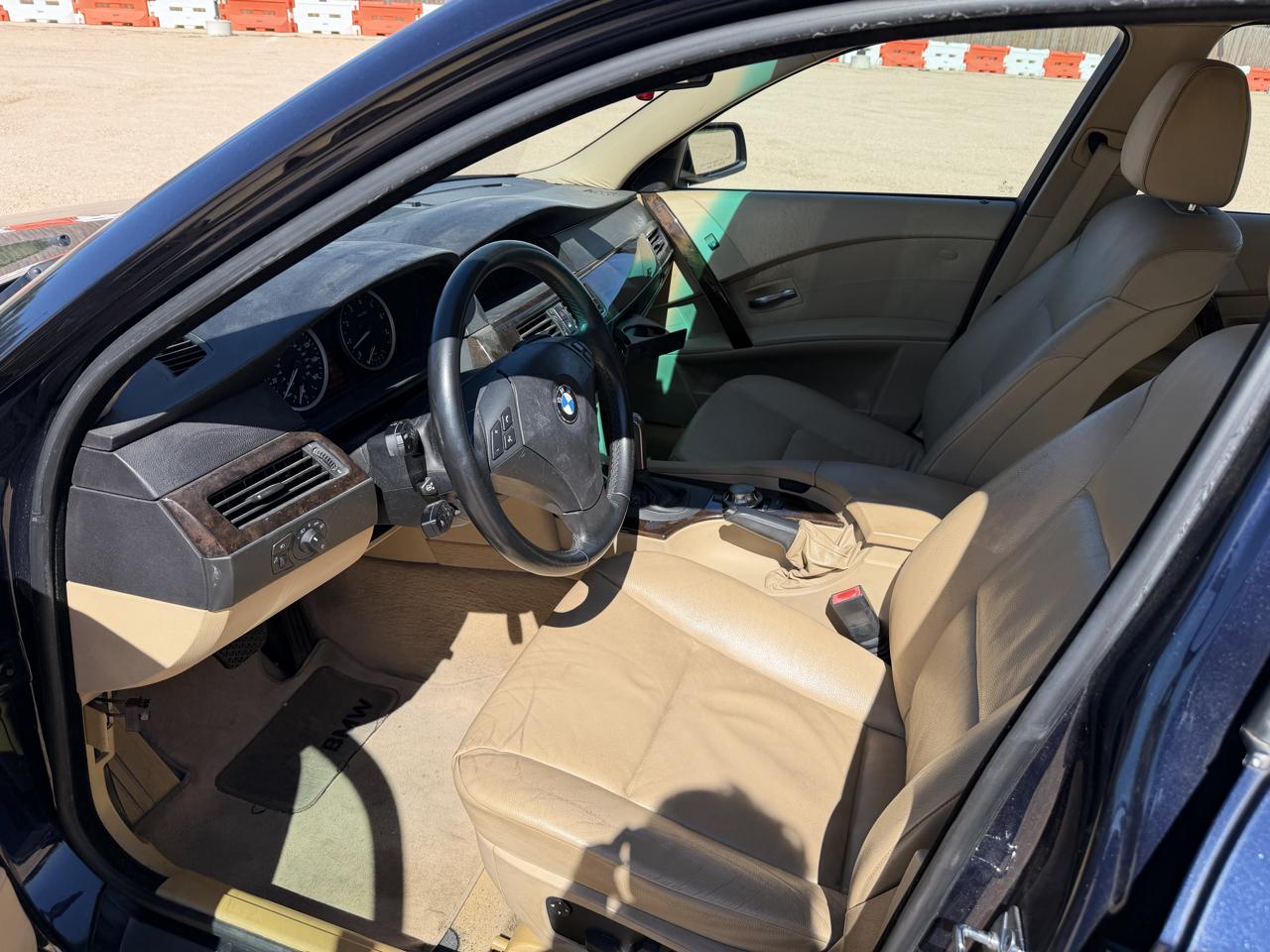 BMW 525i photo 3