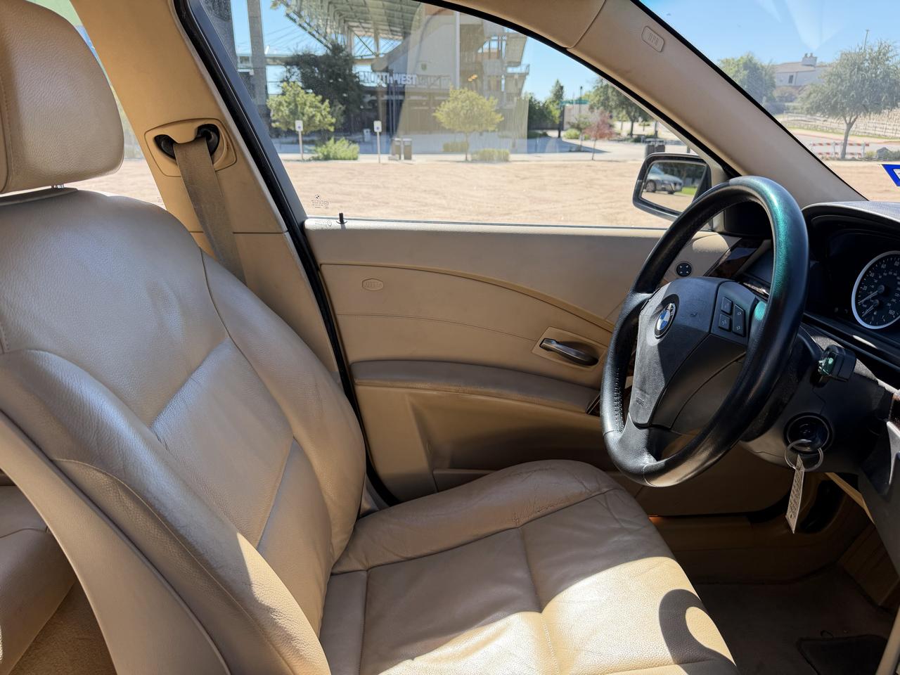 BMW 525i photo 6