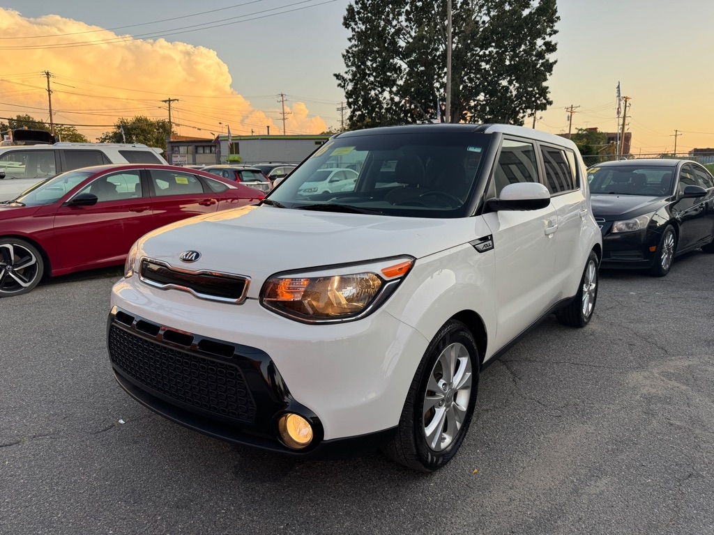 2016 Kia Soul +